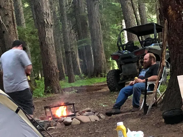 Sissons Campground Picture 1
