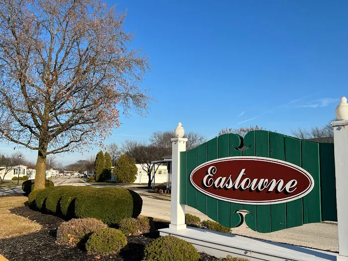 Eastowne Mobile Homes Estates Picture 5