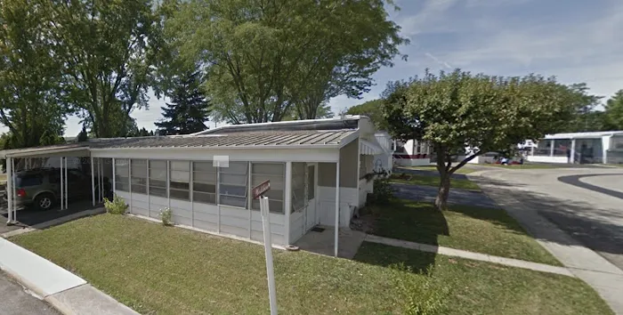 Eastowne Mobile Homes Estates Picture 6