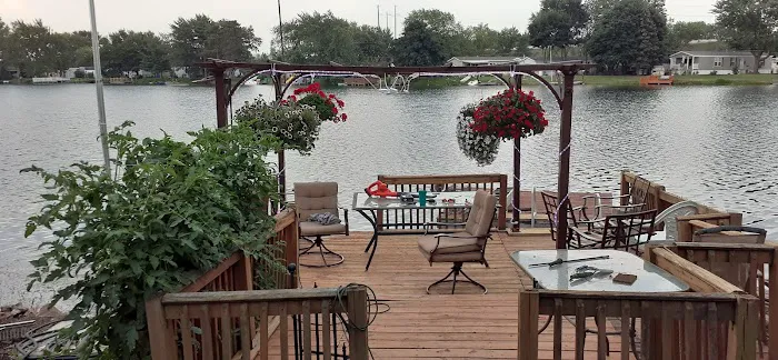 WoodLake Mobile Home Park Picture 5