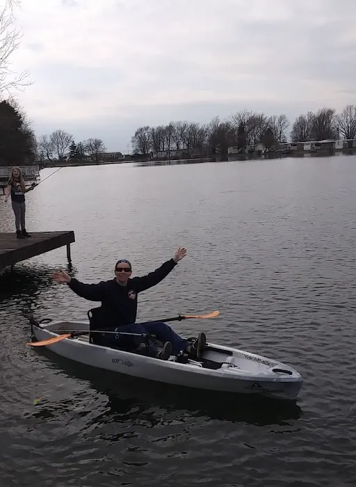 WoodLake Mobile Home Park Picture 8