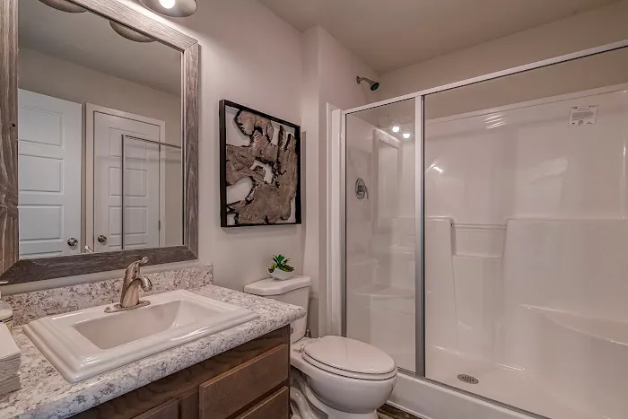 Woodcreek Village Manufactured Housing Community Picture 8