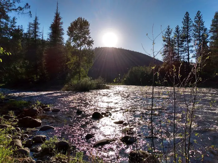 Yaak River Campground Picture 7