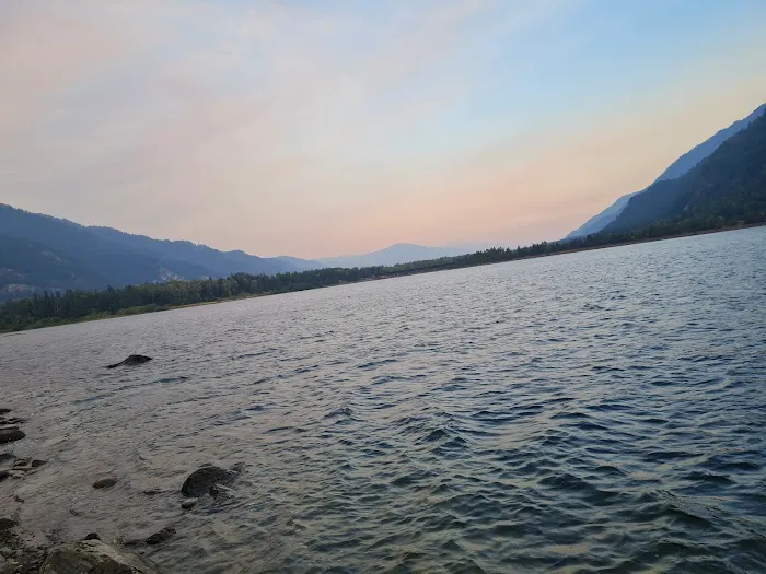 Two Rivers RV Park & Campground Picture 8