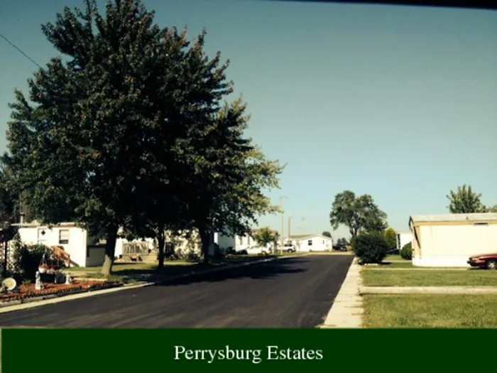 Perrysburg Estates Picture 10