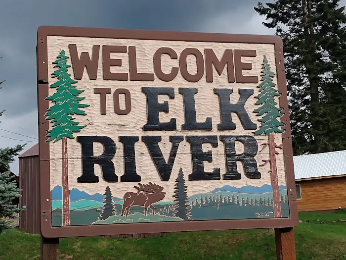 Elk River Adventures RV Park Picture 9
