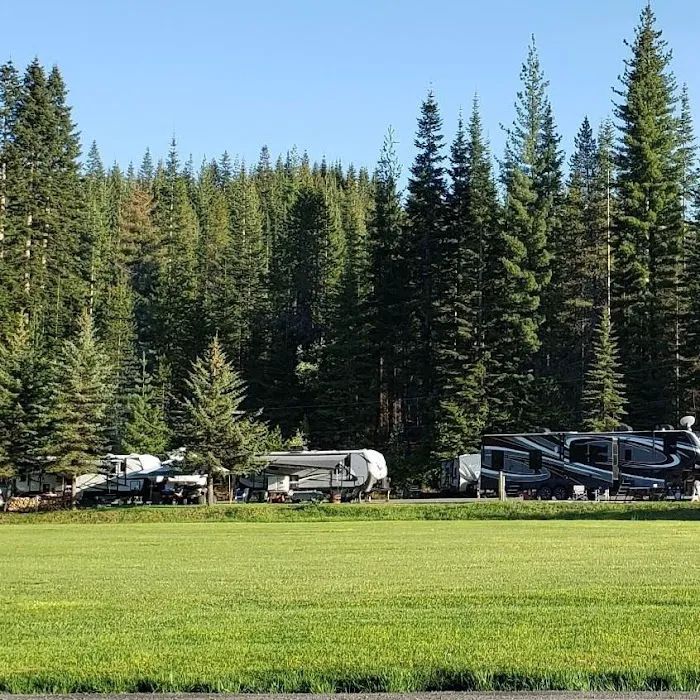 Whispering Pines RV Park Picture 8