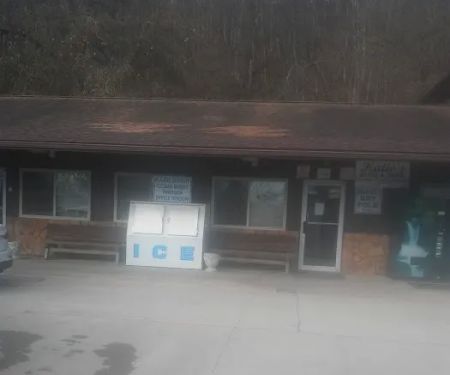 Katie's Duds & Suds RV Park