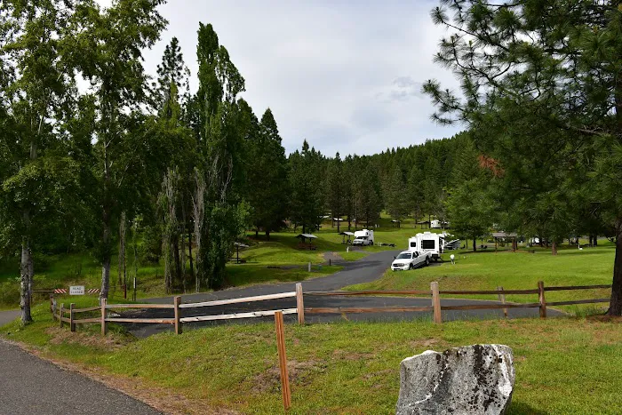 Dent Acres Campground Picture 4