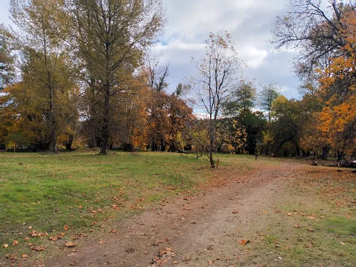 Elk Island Roseburg Oregon Picture 5