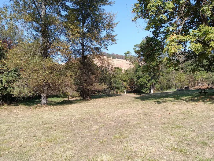 Elk Island Roseburg Oregon Picture 7