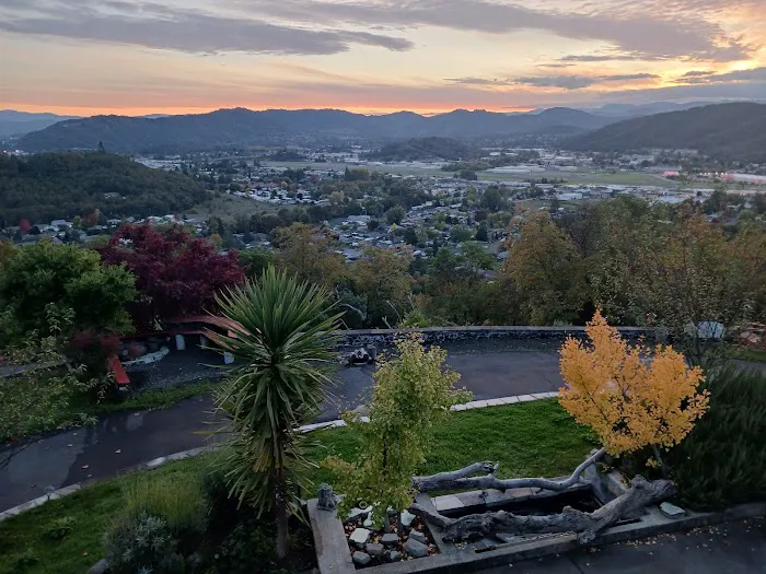 Elk Island Roseburg Oregon Picture 2