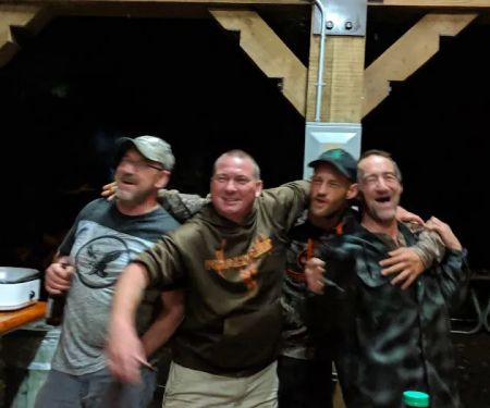 Lone Pine Group Campground (Reservation)