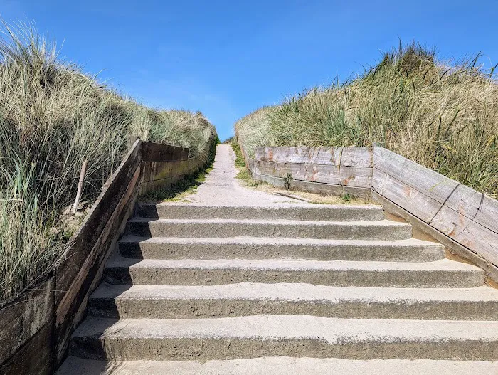 Horsfall Beach Camping Picture 3