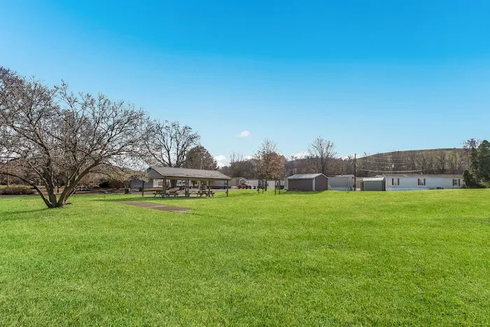 Aria Valley Mobile Home Park Picture 5