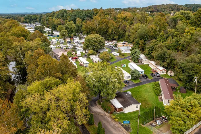 Amber Mobile Home Community Picture 9