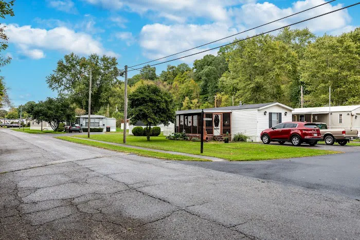 Amber Mobile Home Community Picture 6