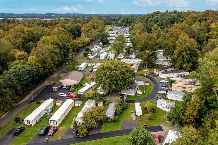 Amber Mobile Home Community Picture 1