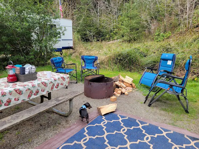 Sunset Bay Campground Picture 9