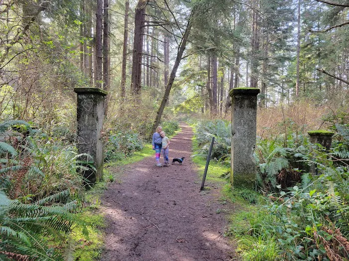 Sunset Bay Campground Picture 8