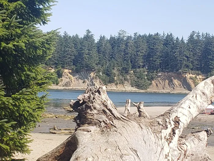 Sunset Bay Campground Picture 7