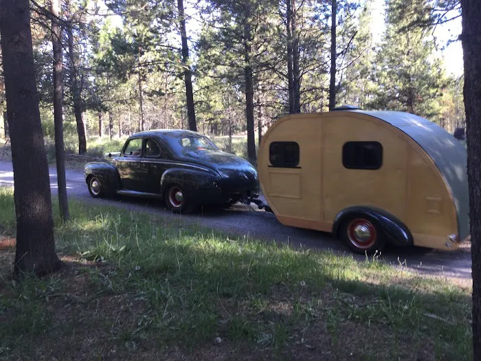 Rosland Campground Picture 4