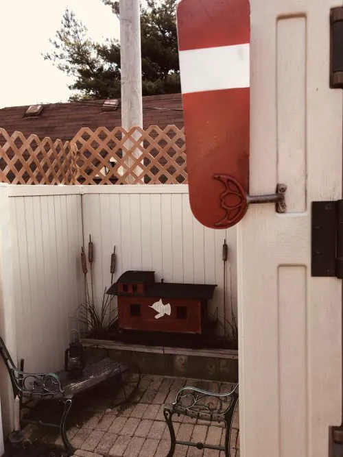 Courtyard Estates Picture 1