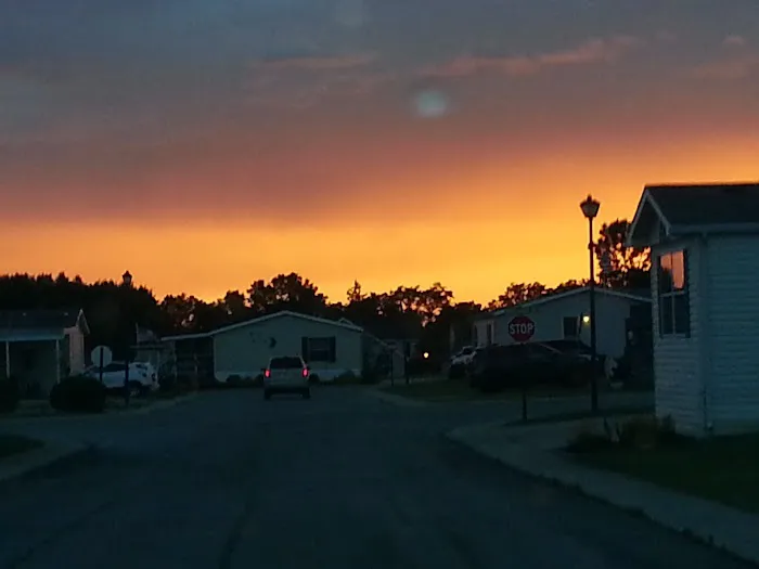 Deer Ridge Mobile Home Park Picture 9