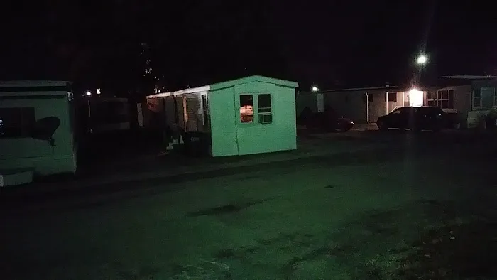 Carriage Way 1 Picture 1