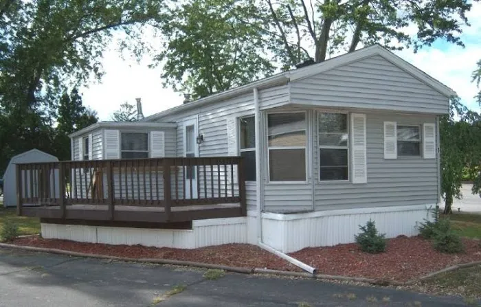 Inverness Mobile Home Community Picture 3