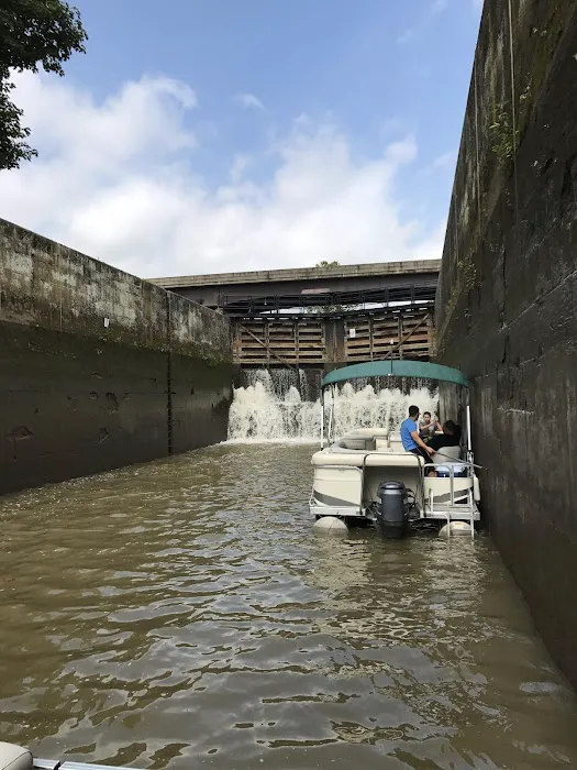 Ashland R.V. Park Picture 9