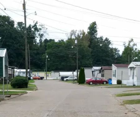 Lexington Park Manufactured Home Community