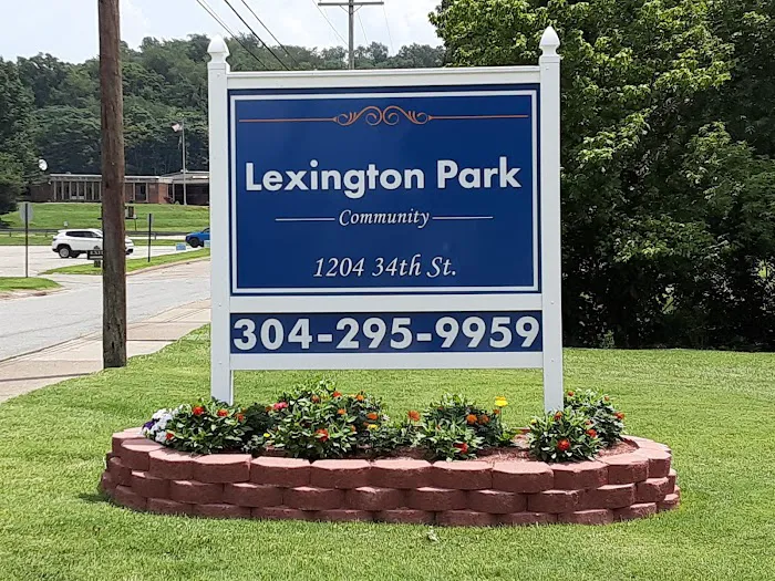 Lexington Park Manufactured Home Community Picture 3