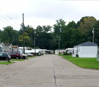 Lexington Park Manufactured Home Community Picture 6