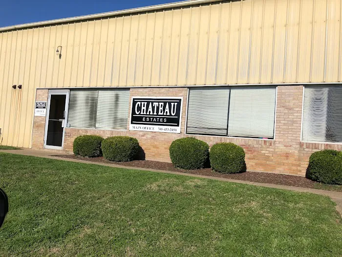 Chateau Estates Mobile Home Park Picture 5