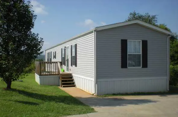 Greenlawn Estates Picture 6