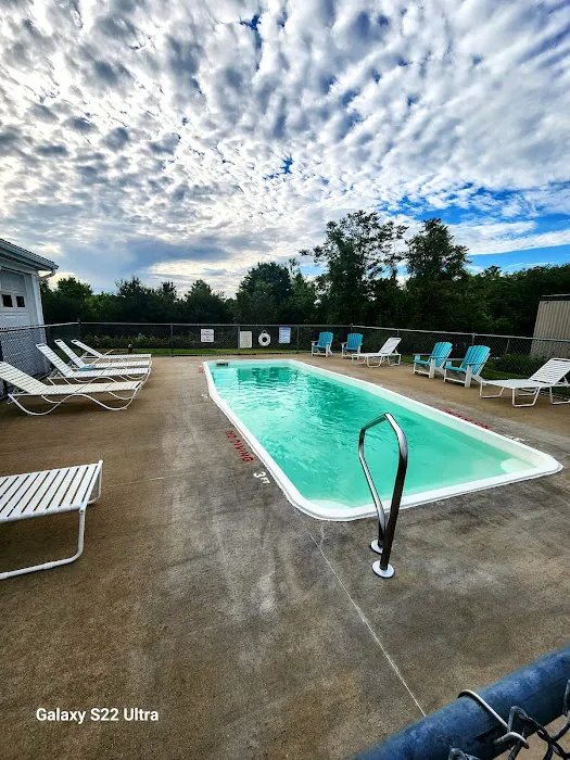 Wolfie's Family Campground and RV Resort Picture 4