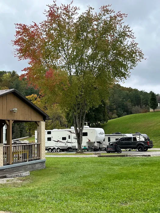 Sunny Glen Farms LLC RV Park Picture 9