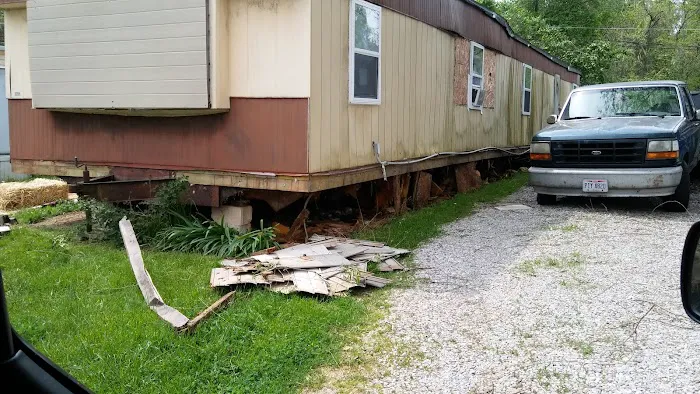 By Way Mobile Home Park Picture 2