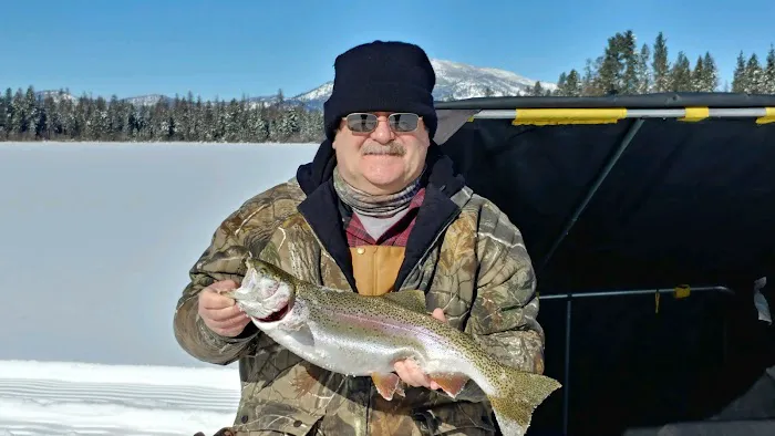 Upper Thompson Lake Campground Picture 4