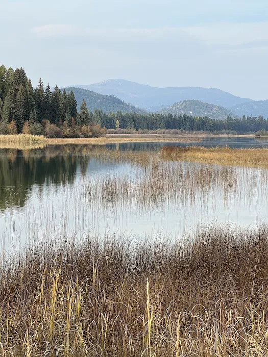 Upper Thompson Lake Campground Picture 10