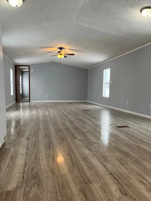 Stelzer Gardens Manufactured Home Community Picture 7