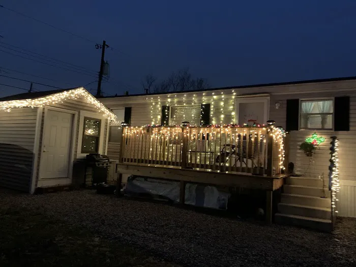 17th Ave Mobile Home Park Picture 2