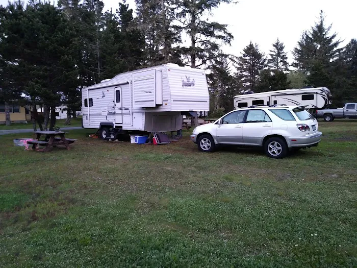 Coquille River RV Park Picture 6