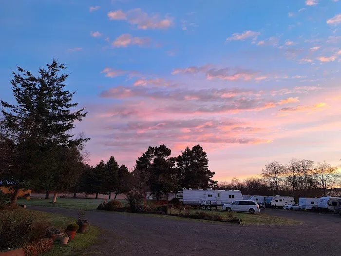 Coquille River RV Park Picture 1