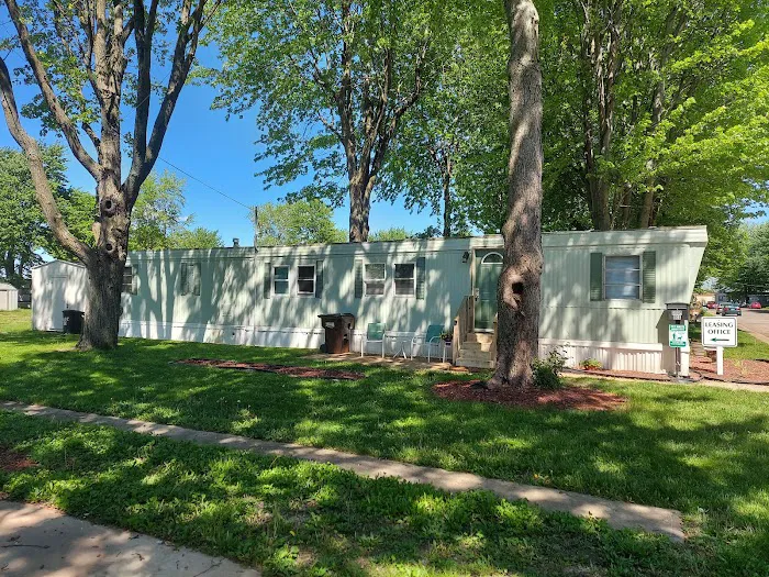 Northland Mobile Home Park Picture 5