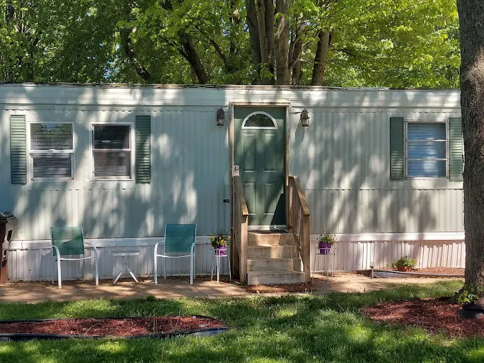 Northland Mobile Home Park Picture 10