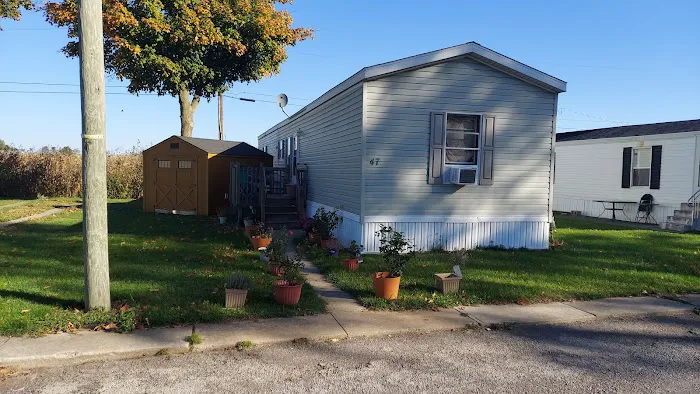 Northland Mobile Home Park Picture 3