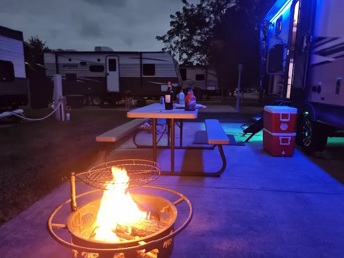 Williams RV Park & Boat Access Picture 5