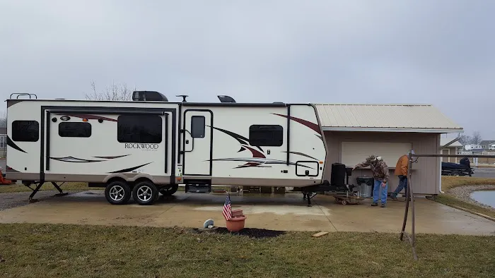 BayPoint Villas Picture 1